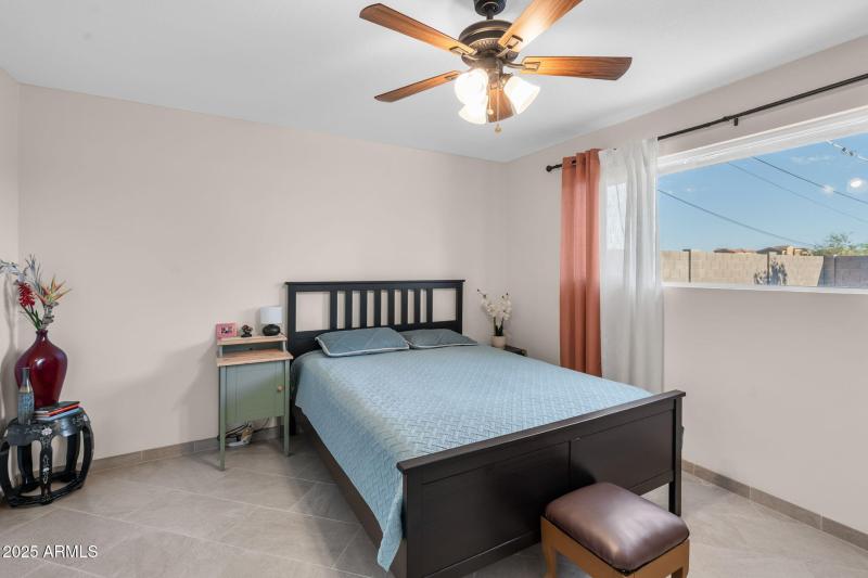 21-web-or-mls-DSC00489