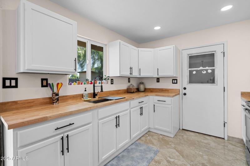 11-web-or-mls-DSC00439