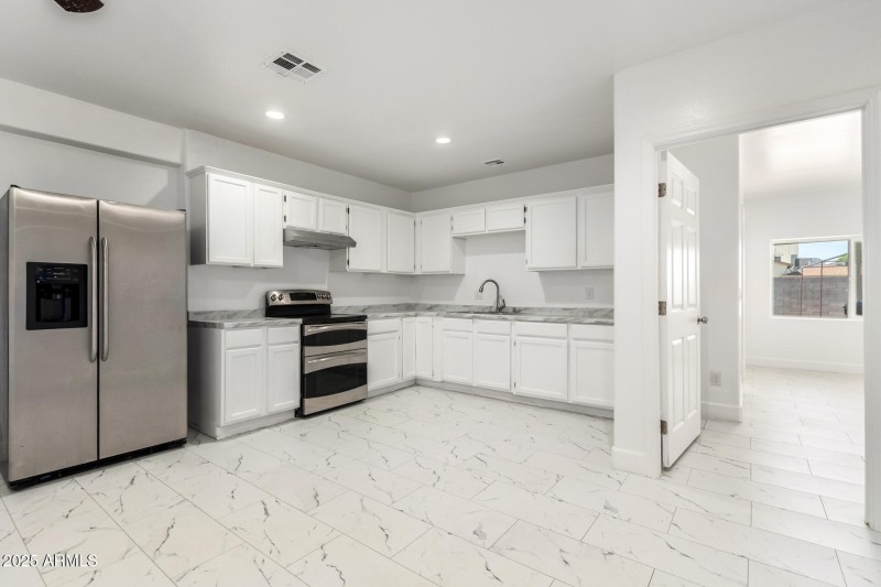 Unit 1 Kitchen