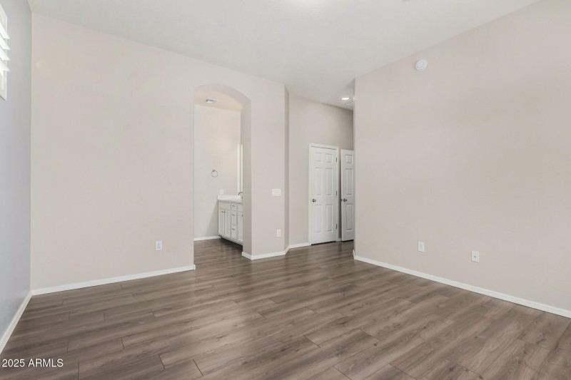 42424 N GAVILAN PEAK PKWY 55206