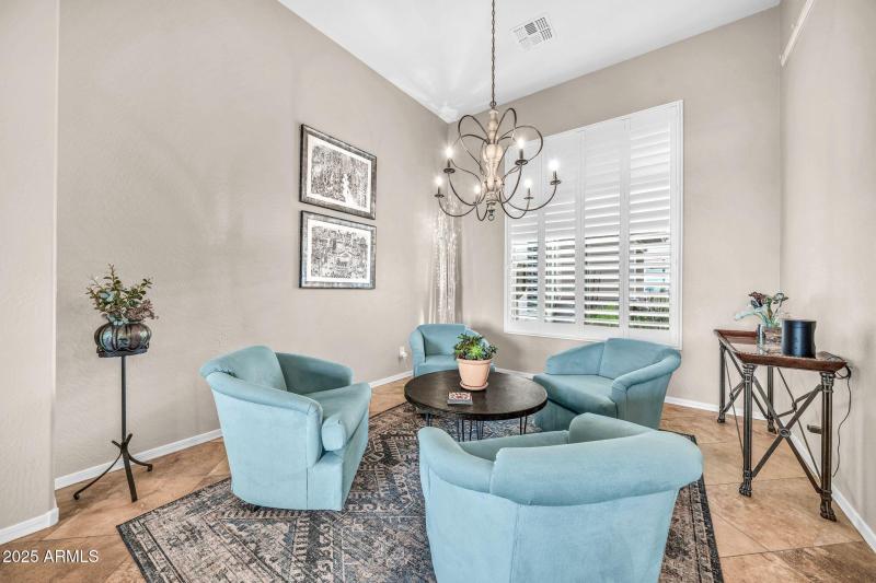 41212 N Congressional Dr-9