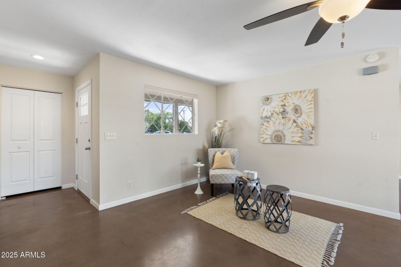 12 - 7240 E Garfield St