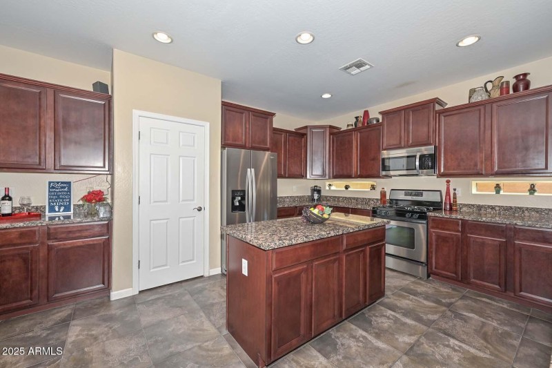 Kitchen2