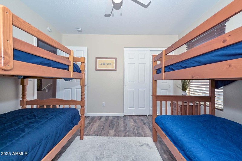4th Bedroom-Closet