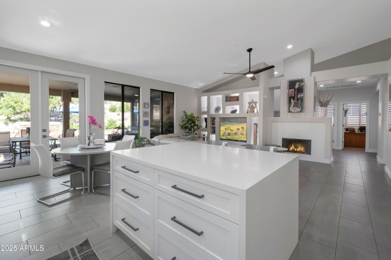 Kitchen/Family Room