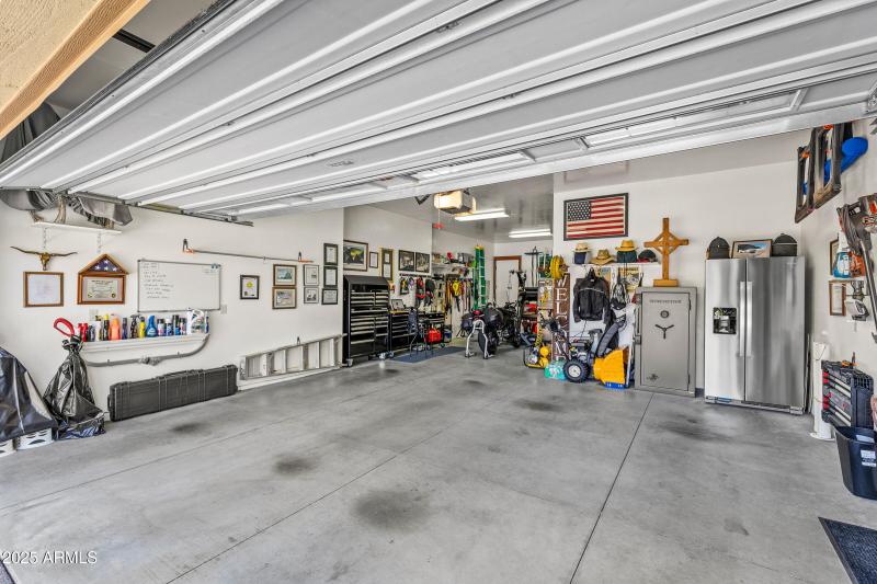 3-car Garage