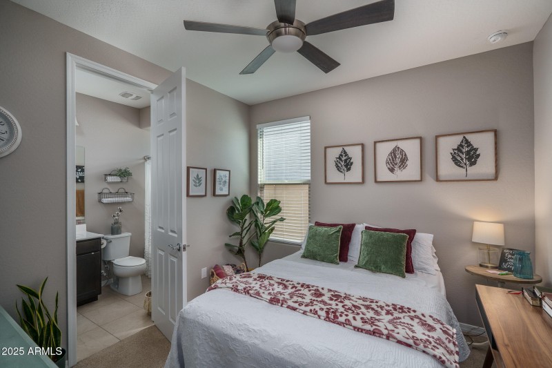 13) BED 2 TO BATH