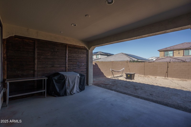 20) BACK PATIO