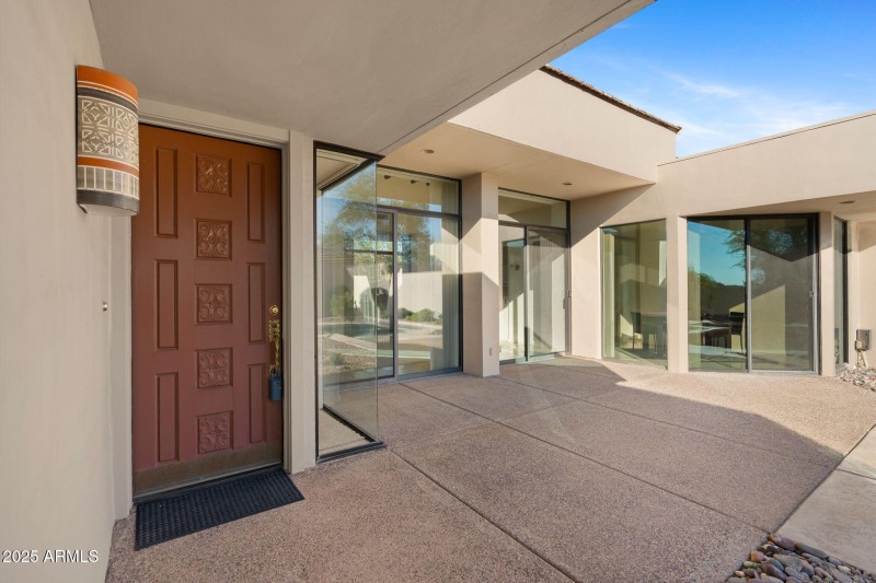 2-web-or-mls-8510-e-vista-bonita-dr