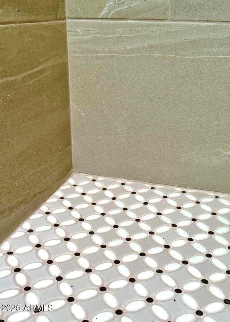 20231028213939788103000000-o