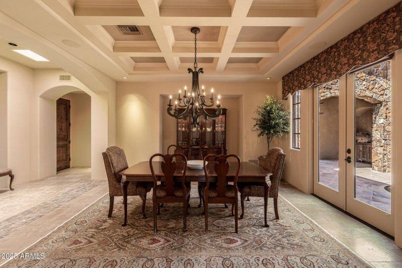 Formal Dining
