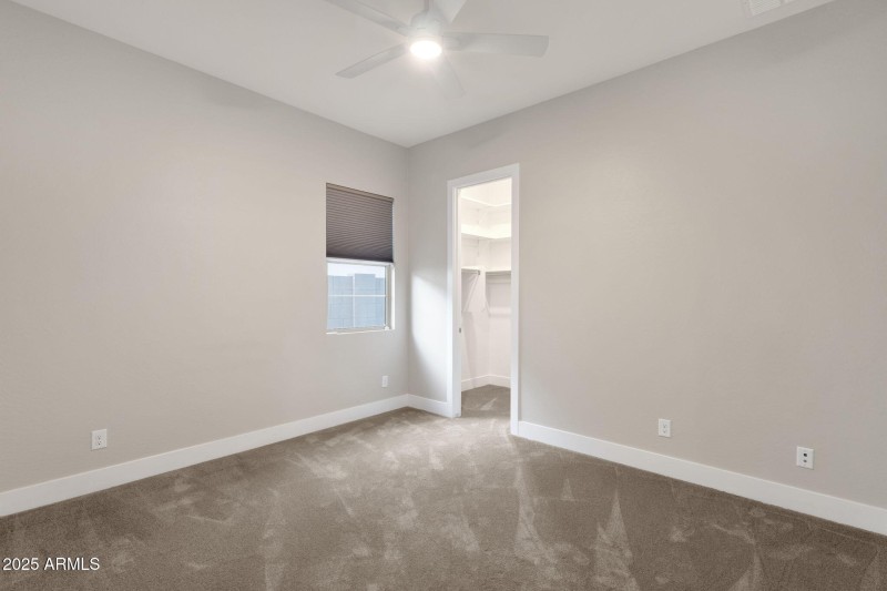 10-web-or-mls-1266-e-donato-dr