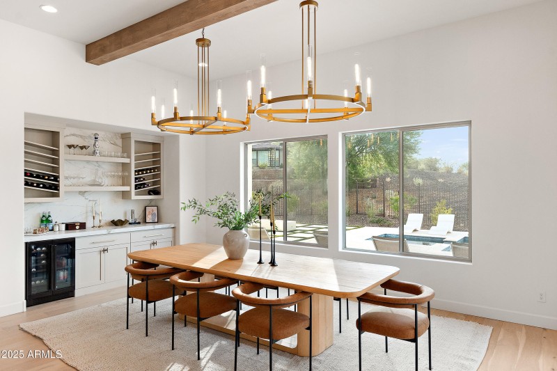 Dining 1