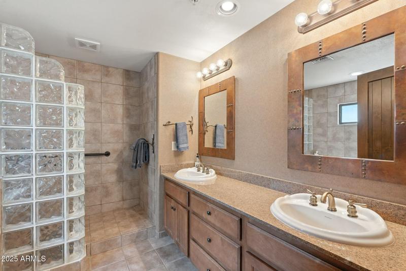 43-web-or-mls-Mule-43