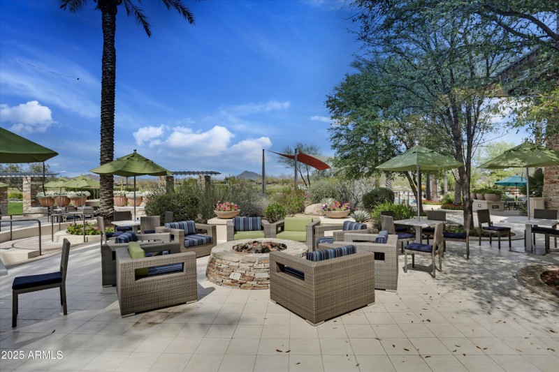 SEATING AT KIVA FIRE-PIT