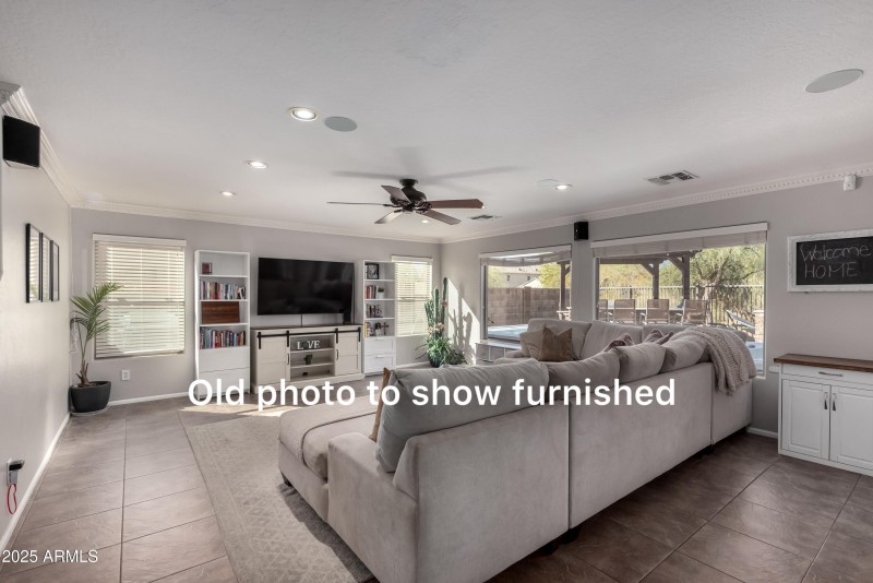 1BAE1C3F-C4CE-406F-BCB8-0422FE402B2D