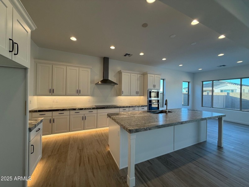 Under Cabinet Lighting