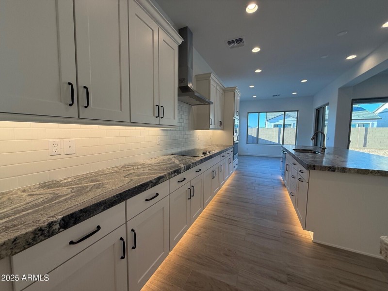 Spacious Kitchen