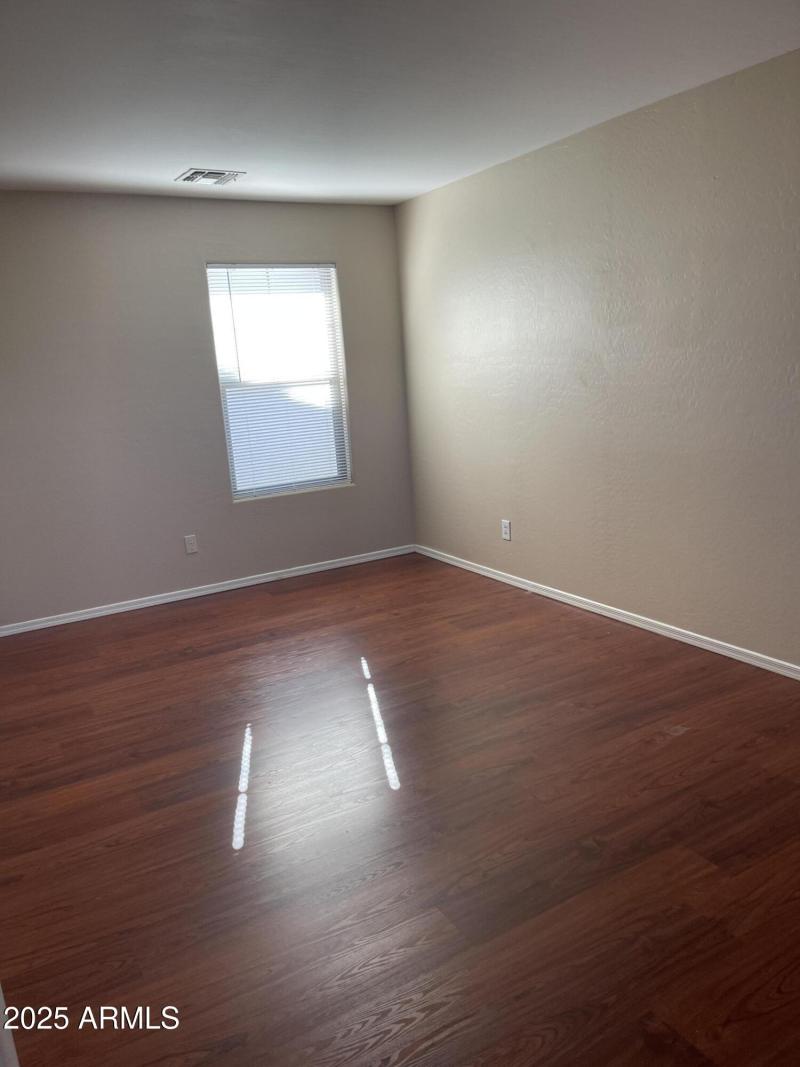 20250922_154751212_iOS