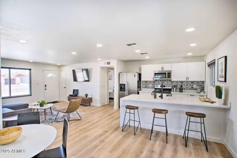 24f1548c-2ccc-4a42-b9f6-ceef577708bb