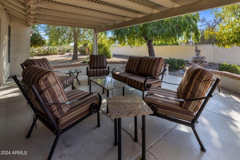 Spacious Covered Patio