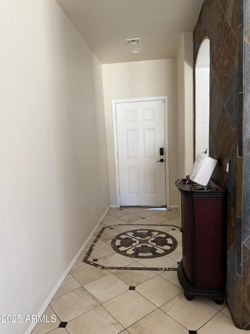 raymond entrance