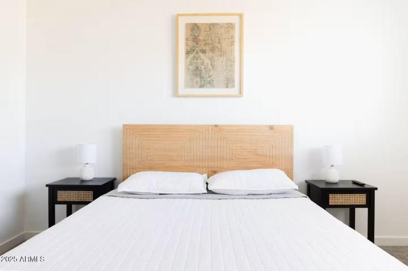 8a01e740-5e54-4b87-8421-843a04a815b9