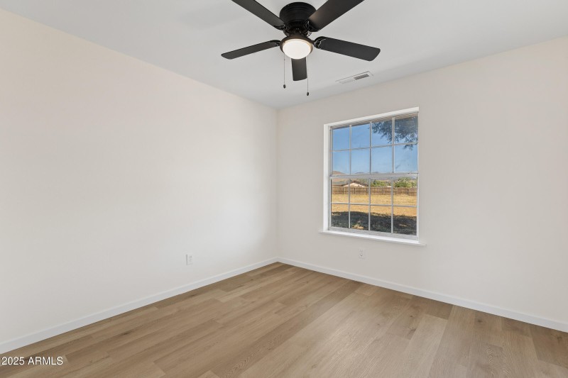 6040 E Robles-029