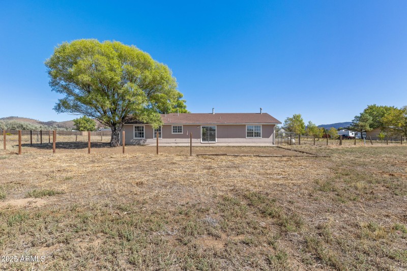 6040 E Robles-036