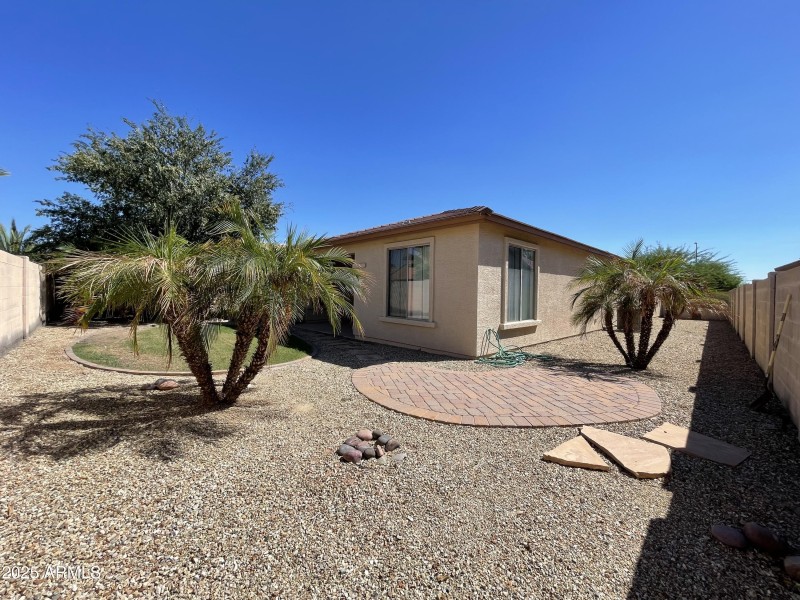 LANDSCAPED BACKYARD