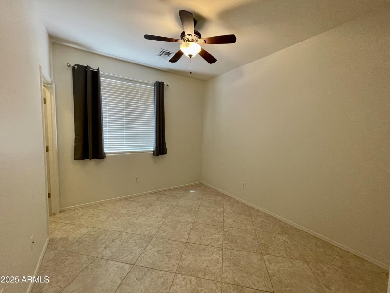 BEDROOM 3 * WIC
