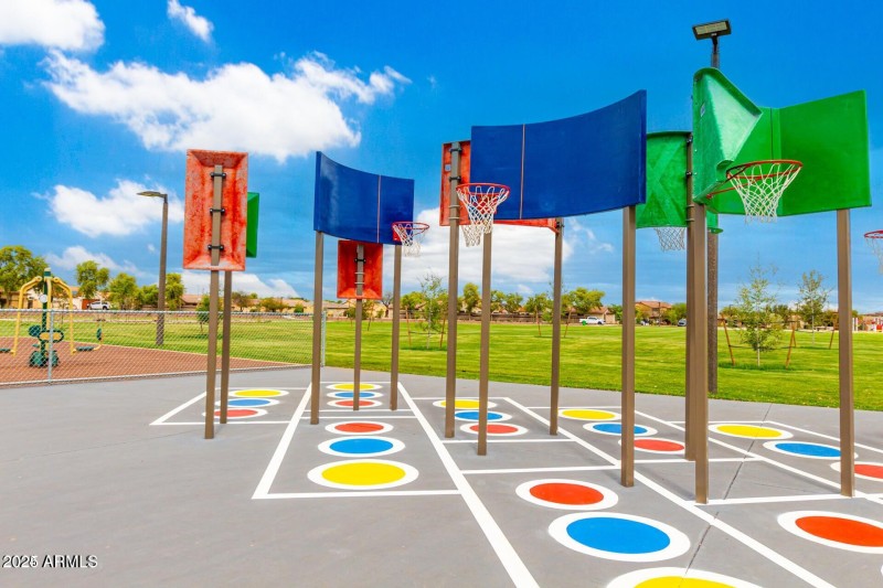 SPORT COURT