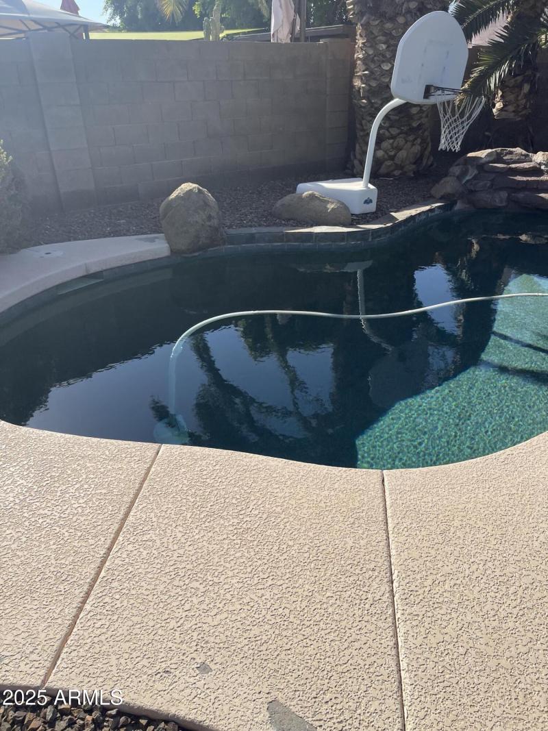 20250808_153845276_iOS