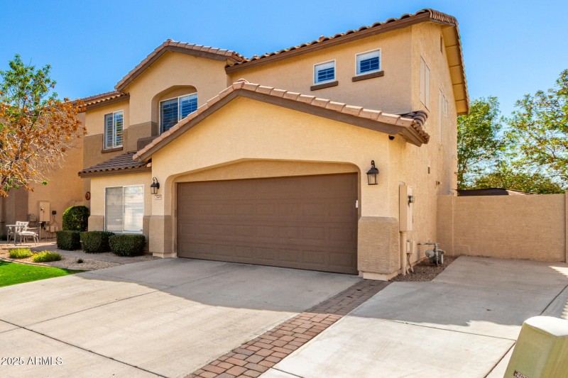 EXTRA WIDE Driveway