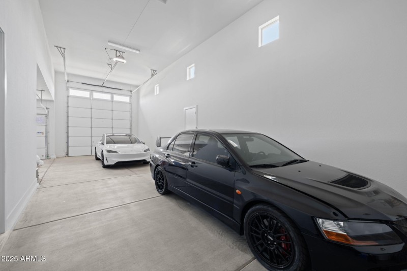 RV Garage