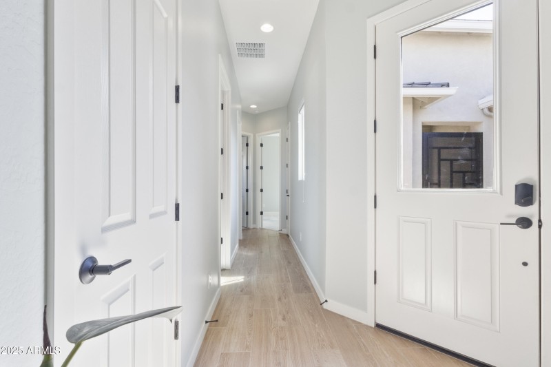 Entry/Hall