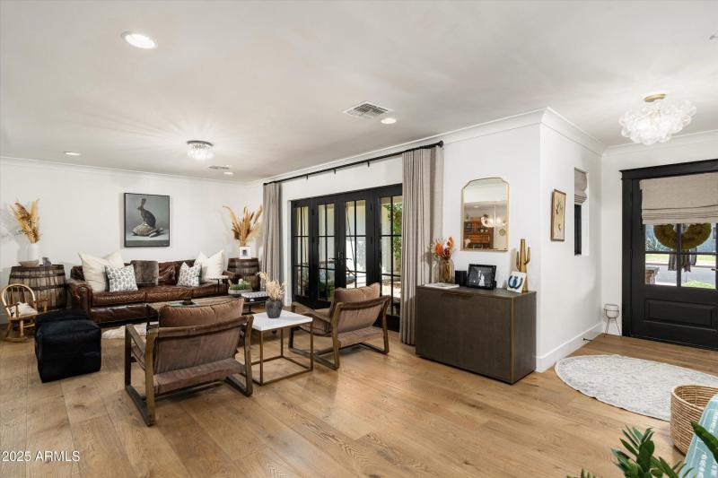 Living Room to Entry