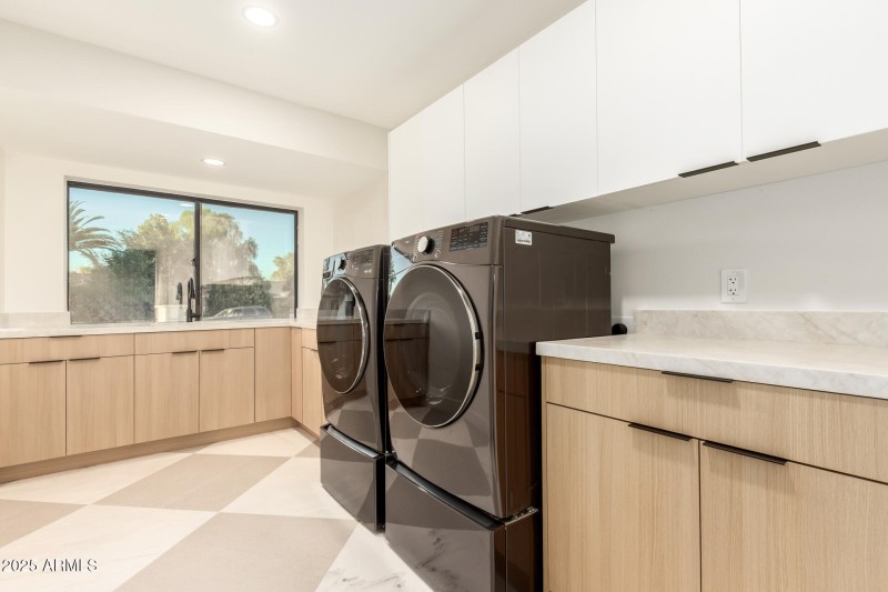 Laundry/Mud room