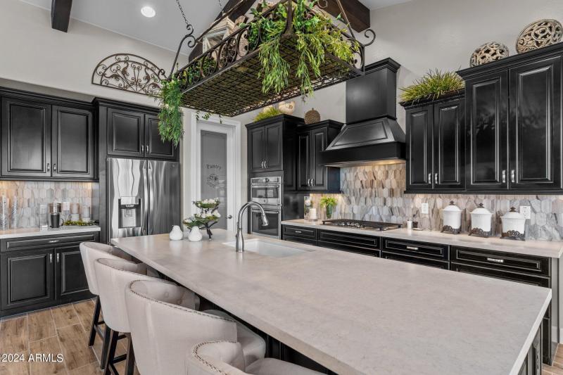 4345 Copperhead Dr