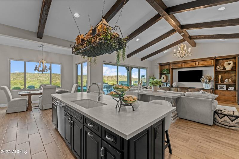 4345 Copperhead Dr