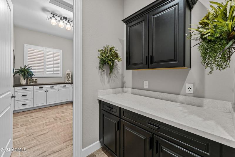 4345 Copperhead Dr