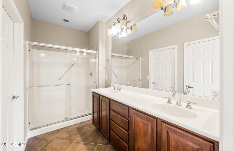 Owner's Bathroom