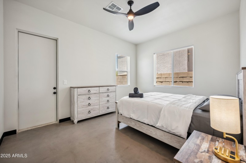 3 Bed - Bed 1