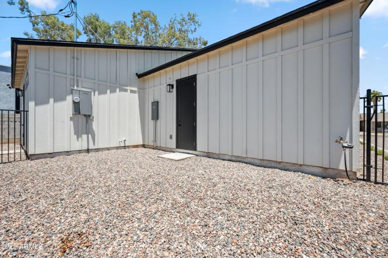 2 Bed - Exterior