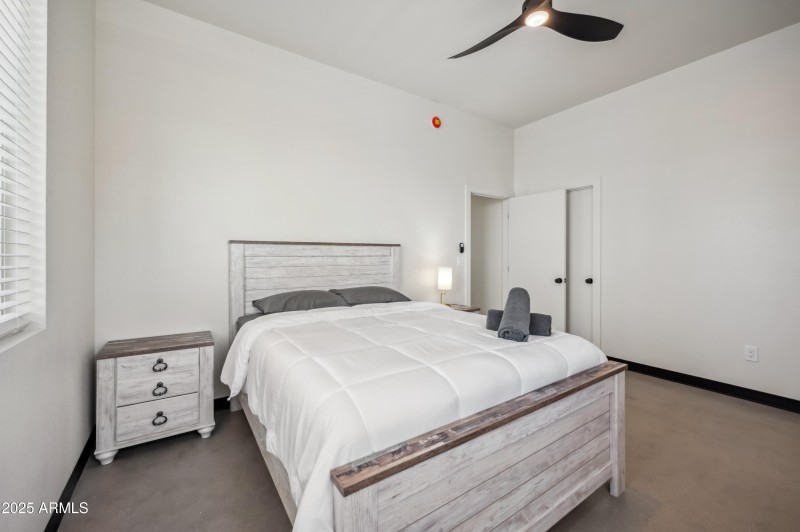 3 Bed - Bed 1