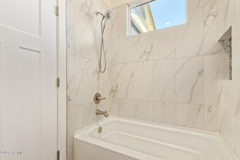 JACK & JILL BATH