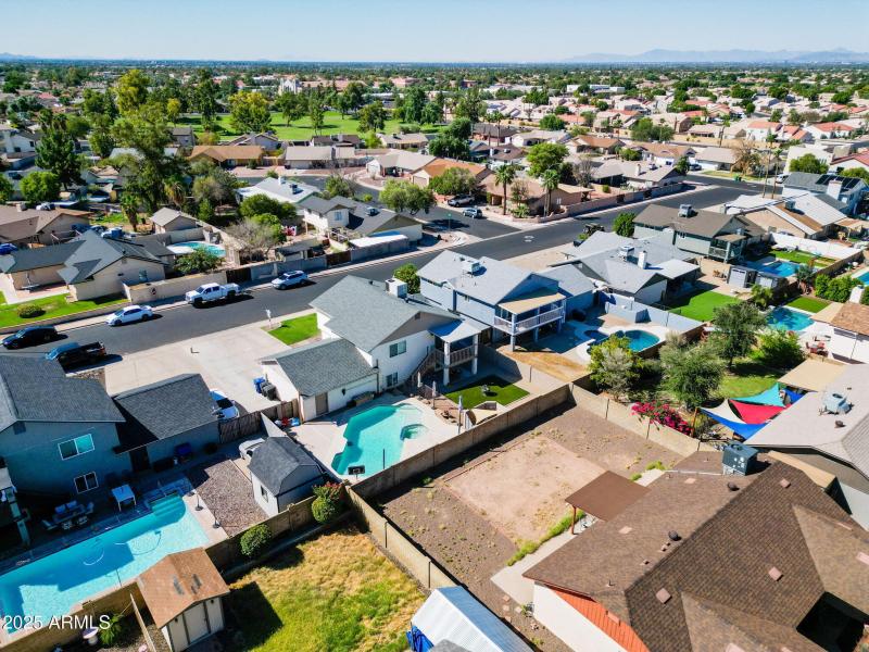 34-web-or-mls-6064 E Ingram St-34