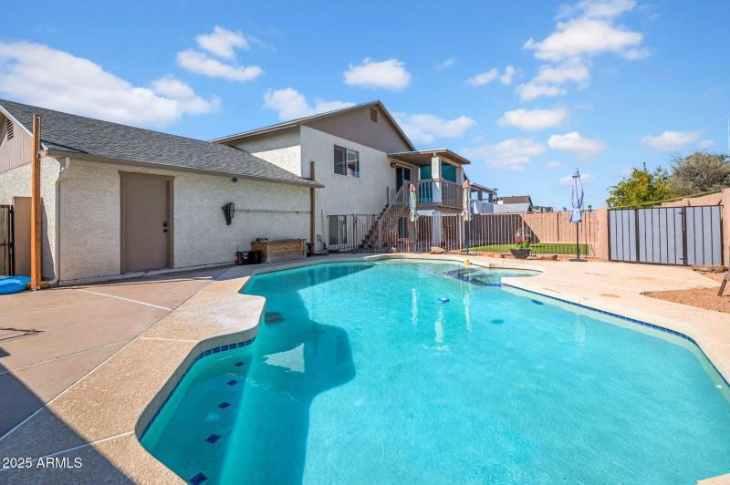 27-web-or-mls-6064 E Ingram St-27