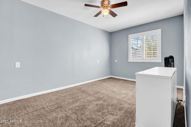 17-web-or-mls-6064 E Ingram St-17