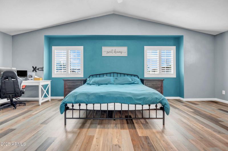 13-web-or-mls-6064 E Ingram St-13